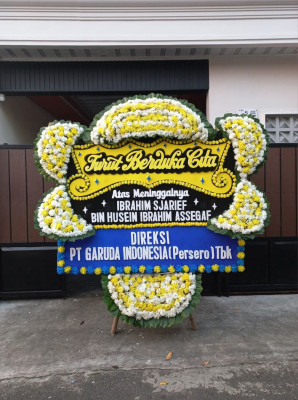 Papan Bunga Duka di Karang Mekar